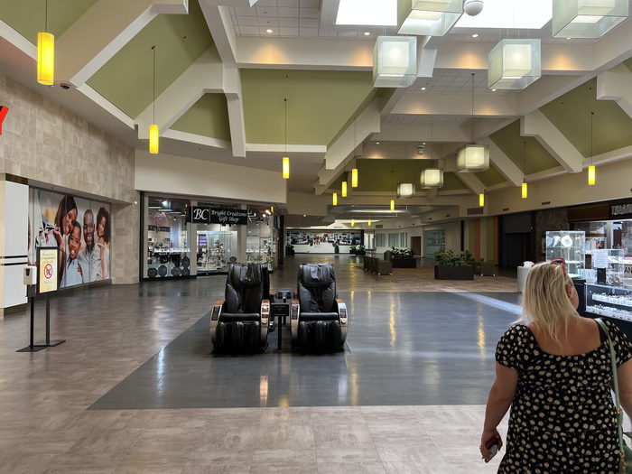 Macomb Mall - July 22 2022